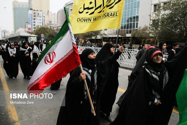 امدادرسانی اورژانس به ۲۳ نفر در راهپیمایی ۱۳آبان