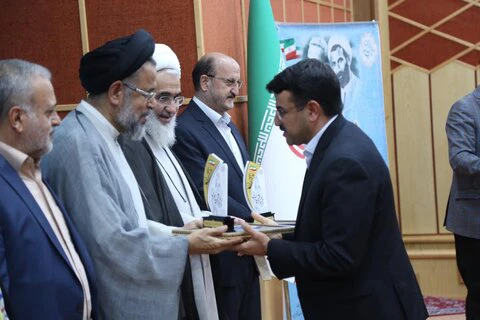 اداره کل تعزیرات حکومتی قزوین حائز "رتبه برتر" شد