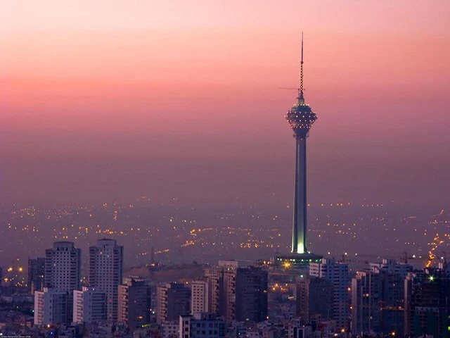 چند درصد مردم تهران به برج میلاد رفته‌اند؟